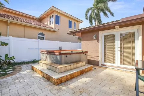 4900 NE 29th Ave, Lighthouse Point, FL 33064 photo 15