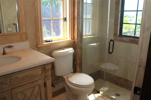 2385 NE 28th St, Lighthouse Point, FL 33064 photo 16