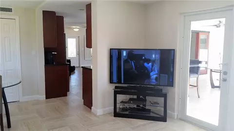 3140 Estates Dr, Pompano Beach, FL 33069 photo 12