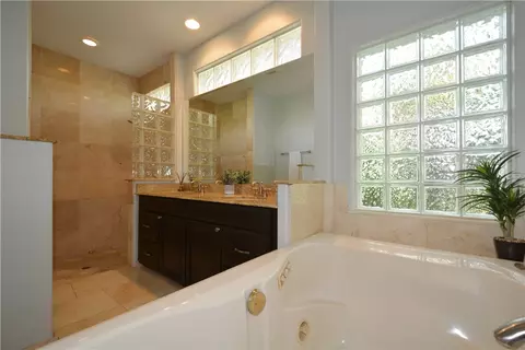 2865 NE 35th St, Lighthouse Point, FL 33064 photo 22