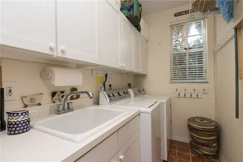 2850 Hampton Cir E, Delray Beach, FL 33445 photo 11