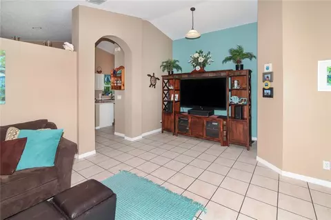 2910 E Sable Cir, Margate, FL 33063 photo 6