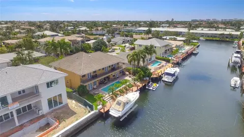 3741 NE 24th Ave, Lighthouse Point, FL 33064 photo 3