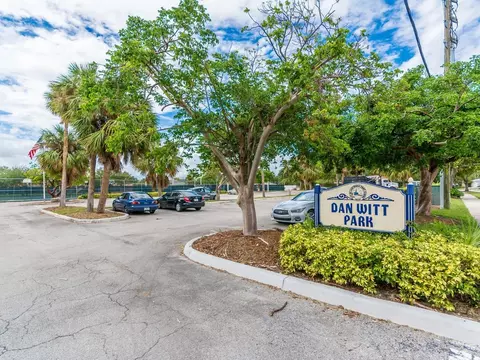 2210 NE 46th St, Lighthouse Point, FL 33064 photo 18