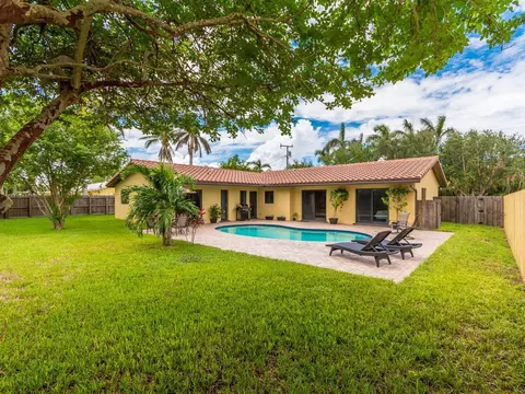 2210 NE 46th St, Lighthouse Point, FL 33064 photo 17