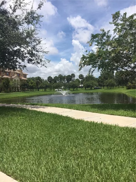 3908 Laurel Ln, Coconut Creek, FL 33073 photo 3