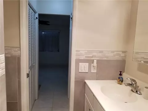 801 Pine Dr #10, Pompano Beach, FL 33060 photo 18