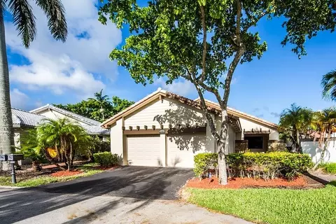 2355 Dover, Weston, FL 33326 photo 1