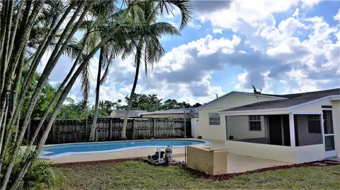 6911 SW 26th Ct, Miramar, FL 33023 photo 31