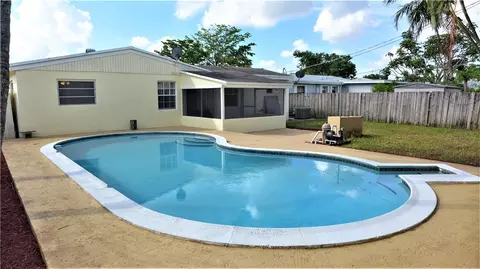 6911 SW 26th Ct, Miramar, FL 33023 photo 30