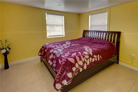 626 NE 3rd Ave, Pompano Beach, FL 33060 photo 8