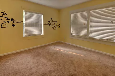 626 NE 3rd Ave, Pompano Beach, FL 33060 photo 9