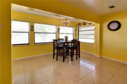 626 NE 3rd Ave, Pompano Beach, FL 33060 photo 22
