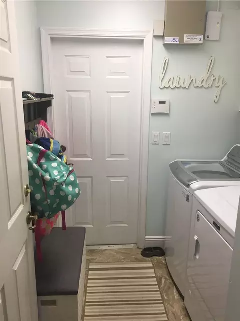 937 SE Westminster Pl, Stuart, FL 34997 photo 8