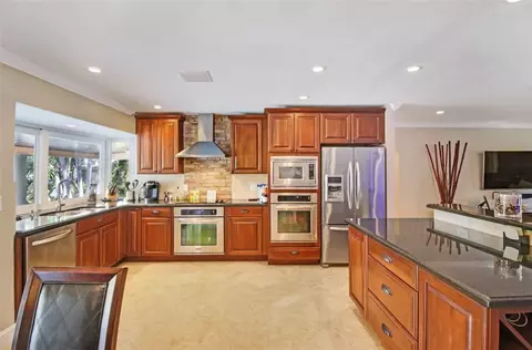 960 SE 9th Ave, Pompano Beach, FL 33060 photo 9