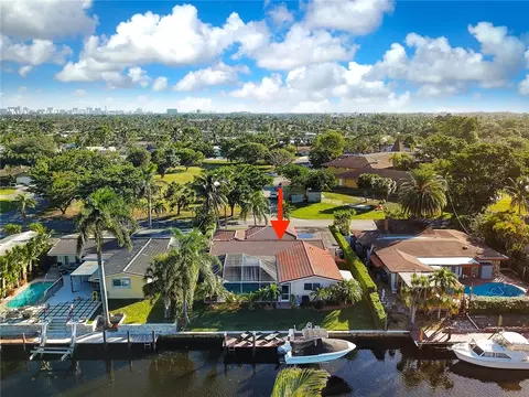 131 SE 9th Ct, Pompano Beach, FL 33060 photo 9