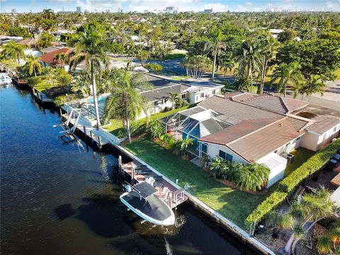131 SE 9th Ct, Pompano Beach, FL 33060 photo 5
