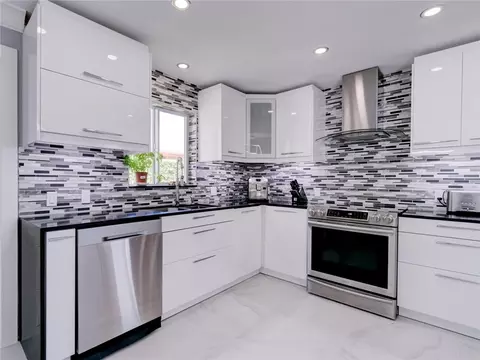 131 SE 9th Ct, Pompano Beach, FL 33060 photo 38