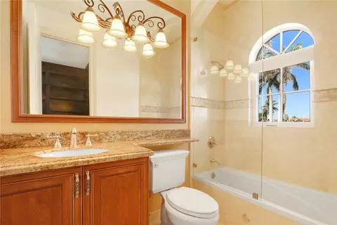 2342 NE 29th St, Lighthouse Point, FL 33064 photo 28