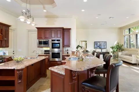 4910 NE 28th Ave, Lighthouse Point, FL 33064 photo 8