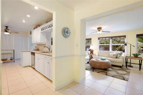 2931 NE 53rd St, Lighthouse Point, FL 33064 photo 8