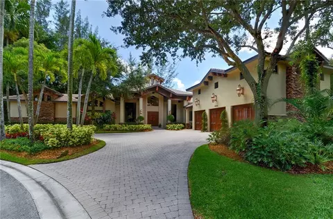 8888 Pinebrook Ct, Parkland, FL 33067 photo 1