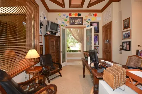 8888 Pinebrook Ct, Parkland, FL 33067 photo 13