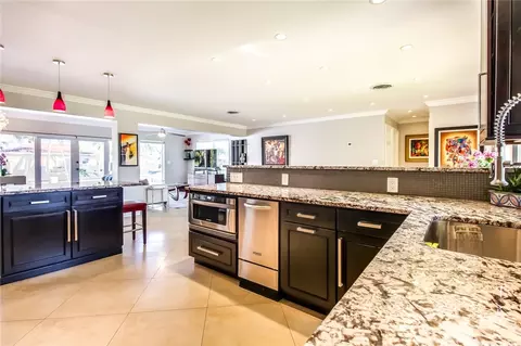 1350 SE 3rd Ave, Pompano Beach, FL 33060 photo 8