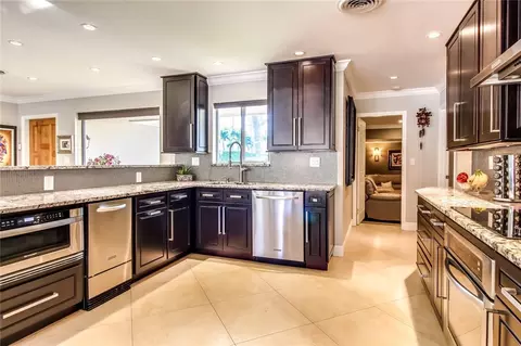 1350 SE 3rd Ave, Pompano Beach, FL 33060 photo 7