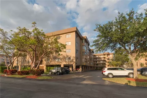 8030 Hampton Blvd #204, North Lauderdale, FL 33068 photo 25