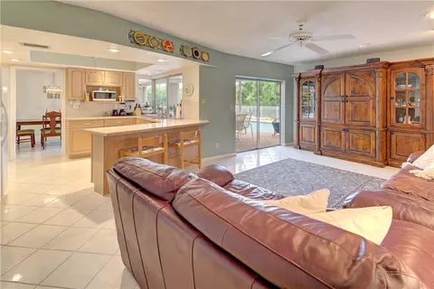 960 SW 15th St, Boca Raton, FL 33486 photo 13