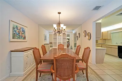 5341 Pine Cir, Coral Springs, FL 33067 photo 4
