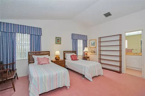 5341 Pine Cir, Coral Springs, FL 33067 photo 14