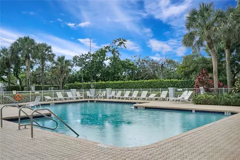 5341 Pine Cir, Coral Springs, FL 33067 photo 22