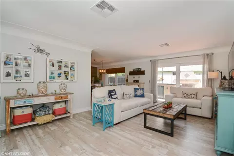 2101 NE 27th Ct, Lighthouse Point, FL 33064 photo 3