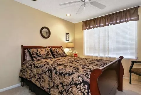 3470 E Greenview Ter E, Margate, FL 33063 photo 26