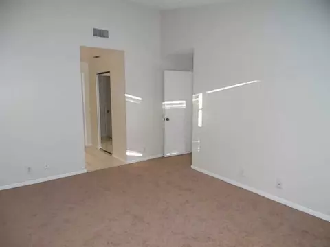 1060 NE 28th Ter, Pompano Beach, FL 33062 photo 23