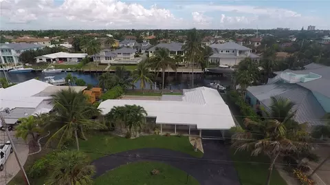 2433 NE 24th St, Lighthouse Point, FL 33064 photo 13
