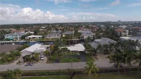 2433 NE 24th St, Lighthouse Point, FL 33064 photo 18