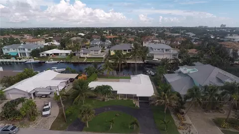 2433 NE 24th St, Lighthouse Point, FL 33064 photo 9