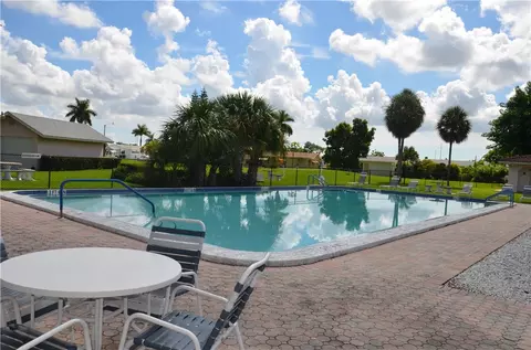 4810 NW 49th Rd, Tamarac, FL 33319 photo 18