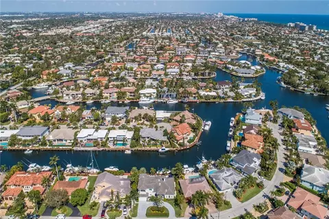 2349 NE 28th St, Lighthouse Point, FL 33064 photo 3