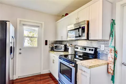 1101 E River Dr, Margate, FL 33063 photo 6