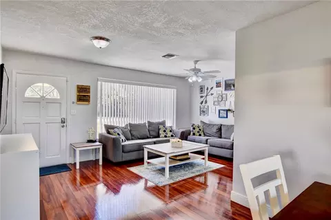 1101 E River Dr, Margate, FL 33063 photo 4