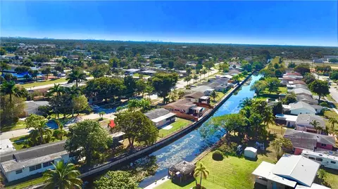 1101 E River Dr, Margate, FL 33063 photo 29