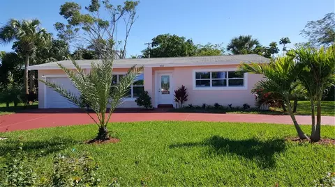 602 Wright Dr, Lake Worth, FL 33461 photo 1