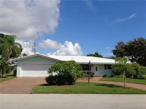 2261 NE 37th St, Lighthouse Point, FL 33064 photo 1