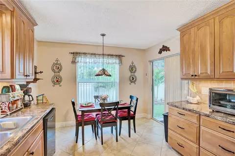 6400 Harbor Bnd, Margate, FL 33063 photo 4