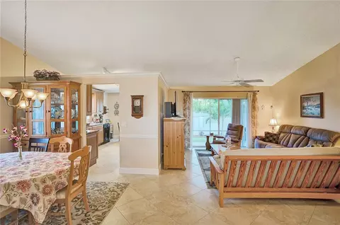 6400 Harbor Bnd, Margate, FL 33063 photo 7