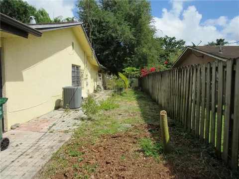131 E Palm Dr, Margate, FL 33063 photo 22